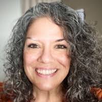 Suzette Kirkland's Instagram, Twitter & Facebook