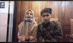 Members count for @bokep_indo last 30 days. Videonya Viral Dan Dikecam Netizen Pasangan Yang Nyanyi Welcome To Indonesia Bertema Covid 19 Minta Maaf Prfm News