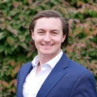 Kyle Schuette's Instagram, Twitter & Facebook