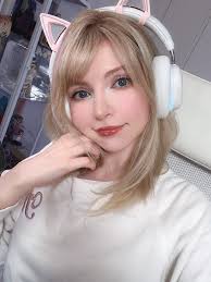 Peach Milky - Free pics, galleries & more at Babepedia