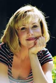 Carrie Savage's Instagram, Twitter & Facebook