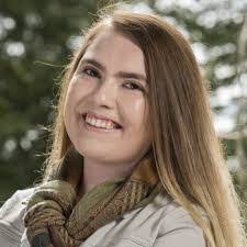 Stephanie Byers's Instagram, Twitter & Facebook