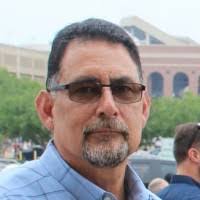 Elsa Menchaca's Instagram, Twitter & Facebook