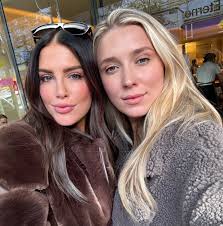 ERIN HOLLAND (@erinvholland) • Instagram photos and videos