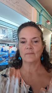 We appreciate all of the local businesses who support CHCO-TV and The  Courier, which includes the lovely Andrea from Warm & Coasty! Warm & Coasty  is currently doing a special giveaway for “