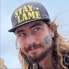 Casper Jones from IN USA Skateboarding Global Ranking Profile Bio, Photos,  and Videos