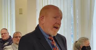 The Legislature's Public Safety Committee, chaired by Luis Alvarez,  publicly thanked the Villa Roma Resort and its director of sales and  marketing, Adam Jacobson, for hosting the Sheriff's Office's Annual DARE Day