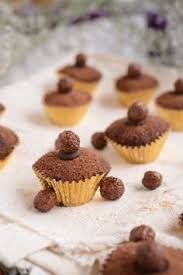 Aplikasi resepi biskut adalah hasil himpunan pelbagai resepi biskut yang dipilih untuk dikongsi bersama mereka yang minat masakan biskut & cookies. 8 Aneka Biskut Raya Milo Ideas Milo 10 Things Desserts