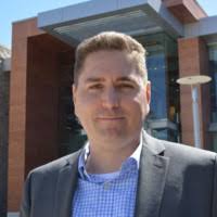 100+ perfiles de «Aaron Stokes»