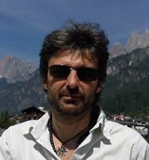 La Recherche :: Autori :: Scrittura libera :: Poesia Narrativa Articoli  Saggi Recensioni Eventi