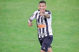 Ele chega a belo horizonte como um grande investimento da diretoria alvinegra e tem a missão de desbancar o lateral. Cbf Lista Guilherme Arana Como Destaque Do Atletico Para O Brasileirao Superesportes
