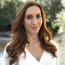 Laura Siwy's Instagram, Twitter & Facebook