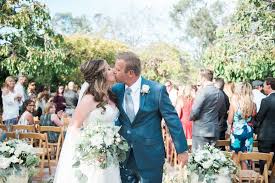 Country Chic Wedding With Soft Neutrals Wedding Planning Country Chic Wedding Essense Of Australia Wedding Dresses