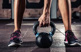 5 crossfit workouts that will kick your