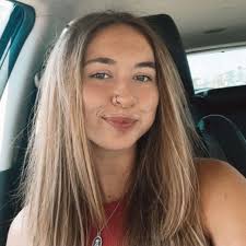 Alissa Gordon and Drake Groom's Wedding Website