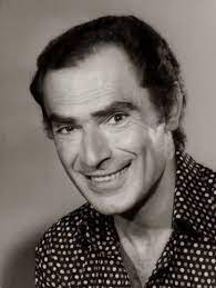 Juan carlos calabró, né le 3 février 1934 à buenos aires et mort le 5 novembre 2013 (à 79 ans) dans la même ville, est un acteur et humoriste argentin1. Juan Carlos Calabro Alchetron The Free Social Encyclopedia