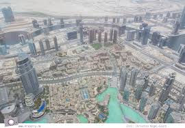 Burj khalifa holds the world record for highest number of stories with 163 stories. Dubai Burj Khalifa Die Hochste Aussichtsplattform Der Welt