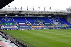 Everton bakal menghabiskan dana hingga £ 500 juta untuk stadion berkapasitas 52.000 penonton itu. Everton On Twitter Everton Are Magic The Originals Carlo Fantastico Some Of The Sights Inside Goodison For Evelei A Banner Of Our Partner Usm Is Flanked By The Flags Of