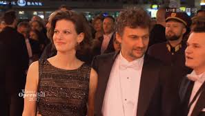 Vienna S Opera Ball Jonas And His Life S Partner Christiane Lutz Jonas Opera Singers Singer
