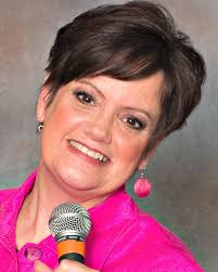 Peggy Kline's Instagram, Twitter & Facebook