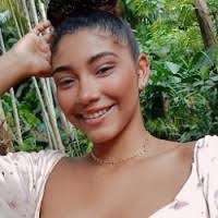 30+ "Isabella Dória" profiles