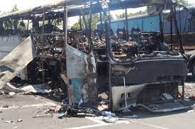 Bogotá, 26 jun (prensa latina) el presidente de colombia, iván duque, confirmó hoy que el helicóptero en el cual viajaba desde sardinata hacia cúcuta fue atacado. Washington Senala A Hizbula Como Responsable Del Atentado En Bulgaria Mundo Elmundo Es