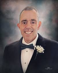 Chris Barrineau's Instagram, Twitter & Facebook