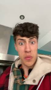 Order a personalised video from Callum Grant