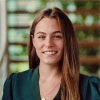 Julia Barger's Instagram, Twitter & Facebook