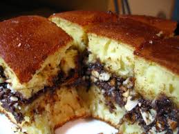 Tips cara membuat martabak manis pilihan tepung tepung yang bisa digunakan untuk cara membuat martabak manis adalah tepung protein sedang. Resep Membuat Martabak Bangka Manis Empuk Terlezat August 2021