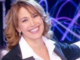 Si è paragonata alla 'guerriera' nadia toffa stasera sabrina scampini a quarto grado, dove ha spiazzato tutti, gianluigi nuzzi compreso, confessando in diretta di aver affrontato e sconfitto un cancro. Quarto Grado Il Coraggio Di Sabrina Scampini Ho Avuto Un Tumore Tutto Per Lei