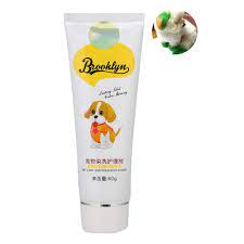 There are lots of ways to safely dye your dog's hair. Dog Hair Dye Cream 80g Professional Diy Pet Hair Dye Cream Temporary Hair Dye Use For Dogs Cat Care Green Amazon De Beauty