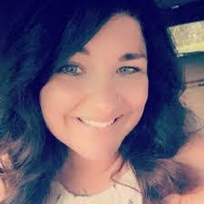 Amber Abarca's Instagram, Twitter & Facebook