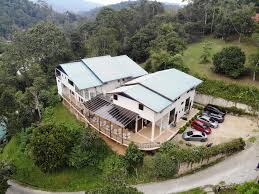 Rm1,250 on weekdays and rm2,000 on weekends. Accommodations