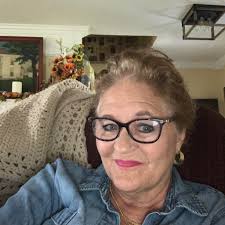 Supporting large hibiscus flowers with weak stems