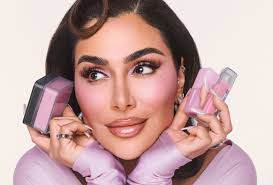 7 Jenama Dalam Gaya Ikonik Fesyen CL 2NE1