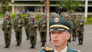 Damos la más cordial bienvenida al Señor Teniente Coronel Luis Alfonso  Palomino Elejalde, quien asume el cargo de Comandante del Batallón Nro 8 de  Artillería San Mateo de Pereira. En esta ocasión,