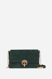 Le sac vanessa bruno iconique à double anse contrastante se décline aujourd'hui dans de vanessa bruno a profité de ses origines diverses et précieuses pour construire sa marque, une. Moon Flap Bag Vanessa Bruno