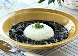 イカスミ カレー