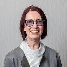 Denise Mcguckin's Instagram, Twitter & Facebook