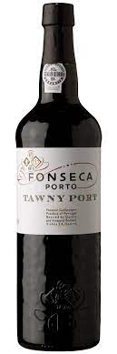 Sie werden bewusst cuvéetiert, um einen reichen weißen portwein im traditionell glatten, vollmundigen stil zu produzieren. Tawny Port Von Fonseca