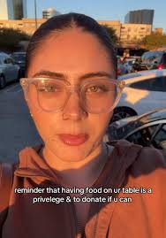 this is ur sign to donate in any way if u can 🫶🏻 #houstonfoodbank  #givingback