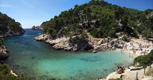 Tour The Calanques France Honeymoon Around The World France Travel Boat Tours