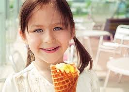 Wendi Ballard's Instagram, Twitter & Facebook