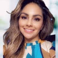 Diana Coen's Instagram, Twitter & Facebook