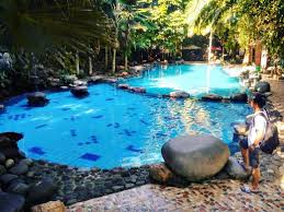 Kolam Pemandian Watu Gunung Ungaran Berendam Di Sini Segarnya Kebangetan Bikin Capek Hilang Dari Badan Traveling Yuk