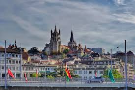 What are synonyms for lausanne? Lausanne Dynamische Hauptstadt Des Kanton Waadt Frontrowsociety The Magazine