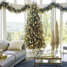 We partnered with canadian tire to decorate this for the christmas season. 2 005 Likes 18 Comments Frontgate Frontgate On Instagram This Contemporary Take On Christmas Holiday Christmas Tree Christmas Interiors Christmas Home