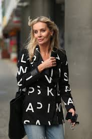 Check spelling or type a new query. Agnieszka Wozniak Starak W Ulicznej Stylizacji Wszystko Mocno W Trendach Plejada Pl
