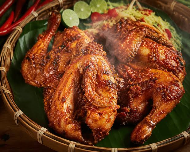 Resep Ayam Taliwang Asli Lombok yang Pedas Gurih, Dijamin Bikin Ketagihan |  Vidi Catering | Catering Jogjakarta No.1 | Vidi Catering Jogja